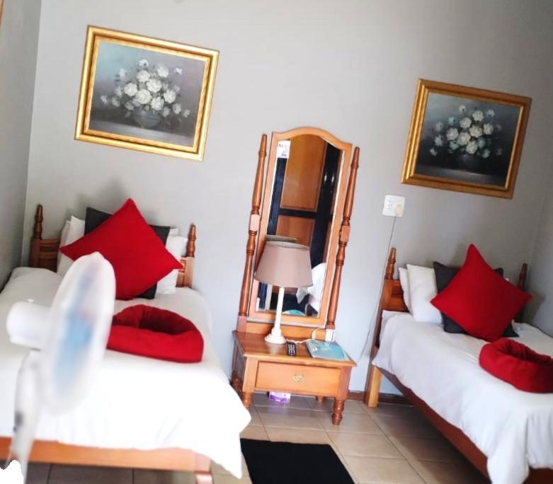 Lagoon Breeze Guest House Knysna Exterior foto